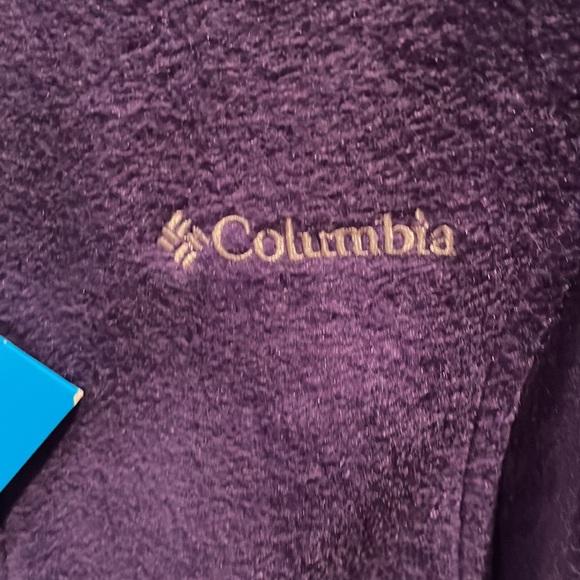 NWT Columbia Vest - Picture 2 of 2